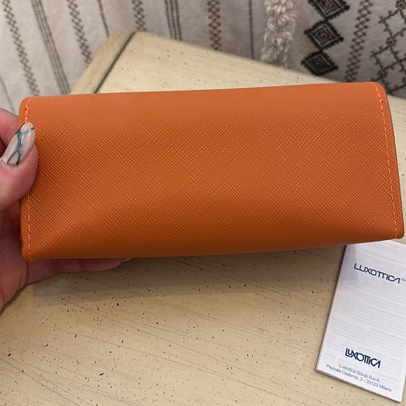 Gray Tory Burch Sunglasses - Picture 9 of 10